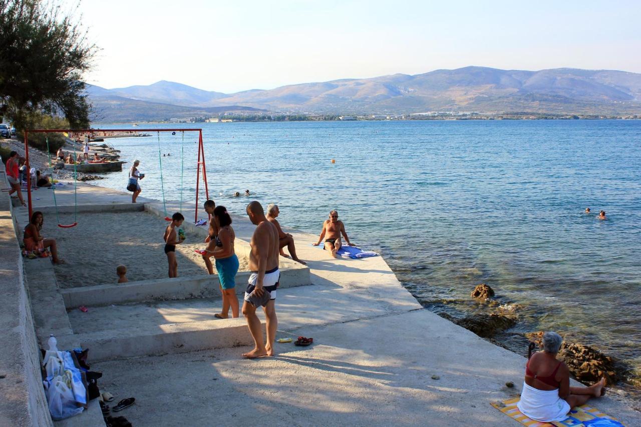 Apartments By The Sea Slatine, Ciovo - 1126 Trogir Buitenkant foto