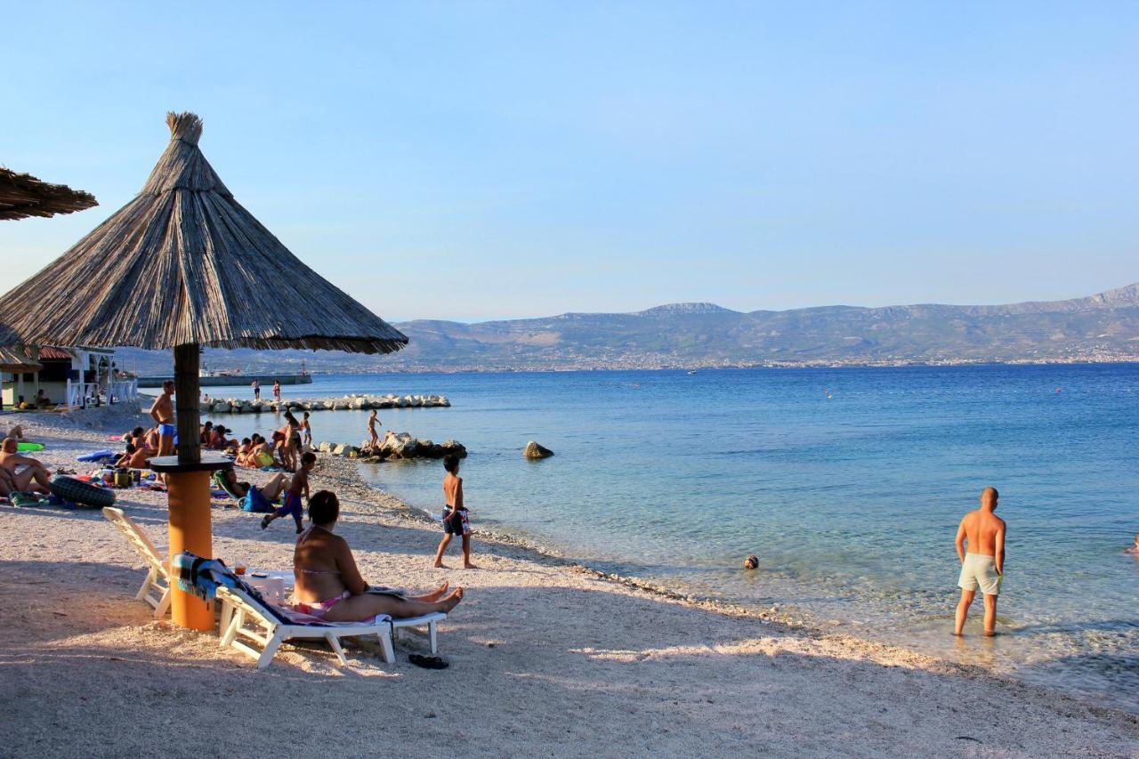 Apartments By The Sea Slatine, Ciovo - 1126 Trogir Buitenkant foto