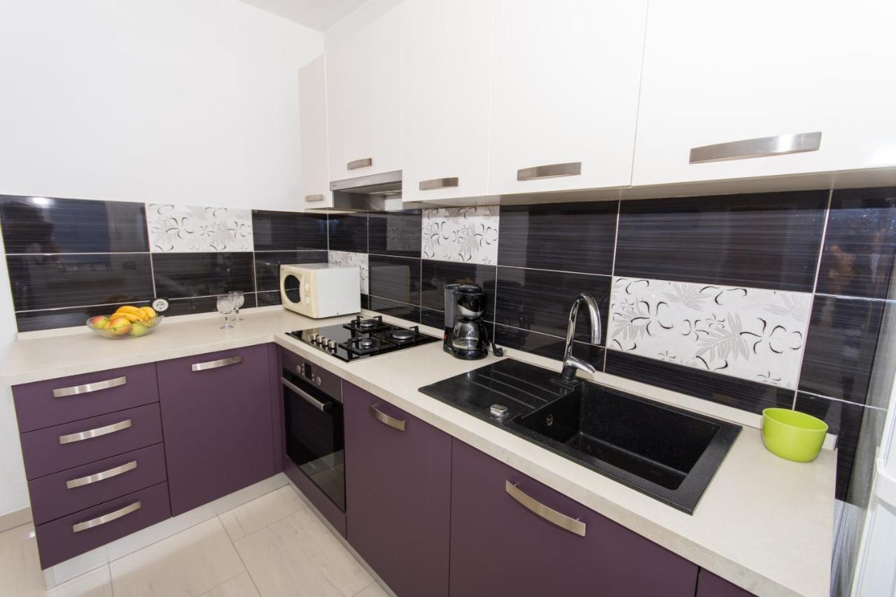 Apartments By The Sea Slatine, Ciovo - 1126 Trogir Buitenkant foto