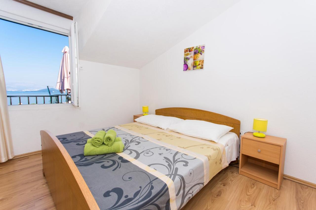 Apartments By The Sea Slatine, Ciovo - 1126 Trogir Buitenkant foto