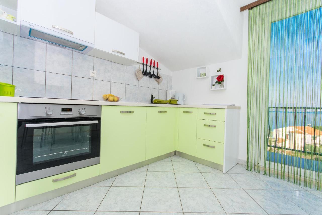 Apartments By The Sea Slatine, Ciovo - 1126 Trogir Buitenkant foto